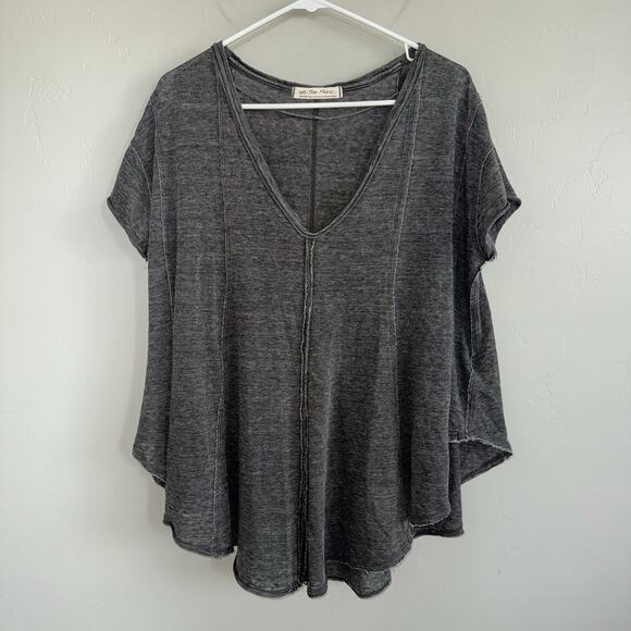 We The Free Sammie Pleated Top Woman’s Sz M Gray Oversized Raw Edge Pleated - Picture 10 of 10